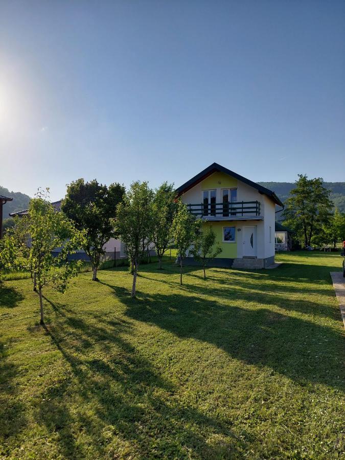 La Reina Una Bihać Екстериор снимка